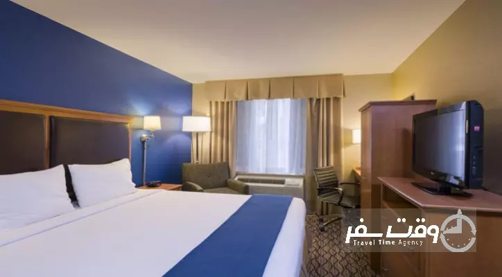 هتل هالیدی این اکسپرس سن پترزبورگ